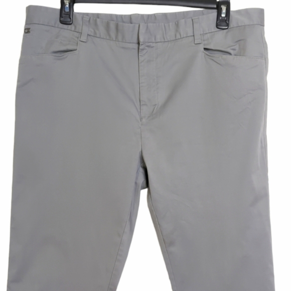 Calvin Klein Men's Body Fit Stretch Gray Pants Size 40x32 - Picture 10 of 12